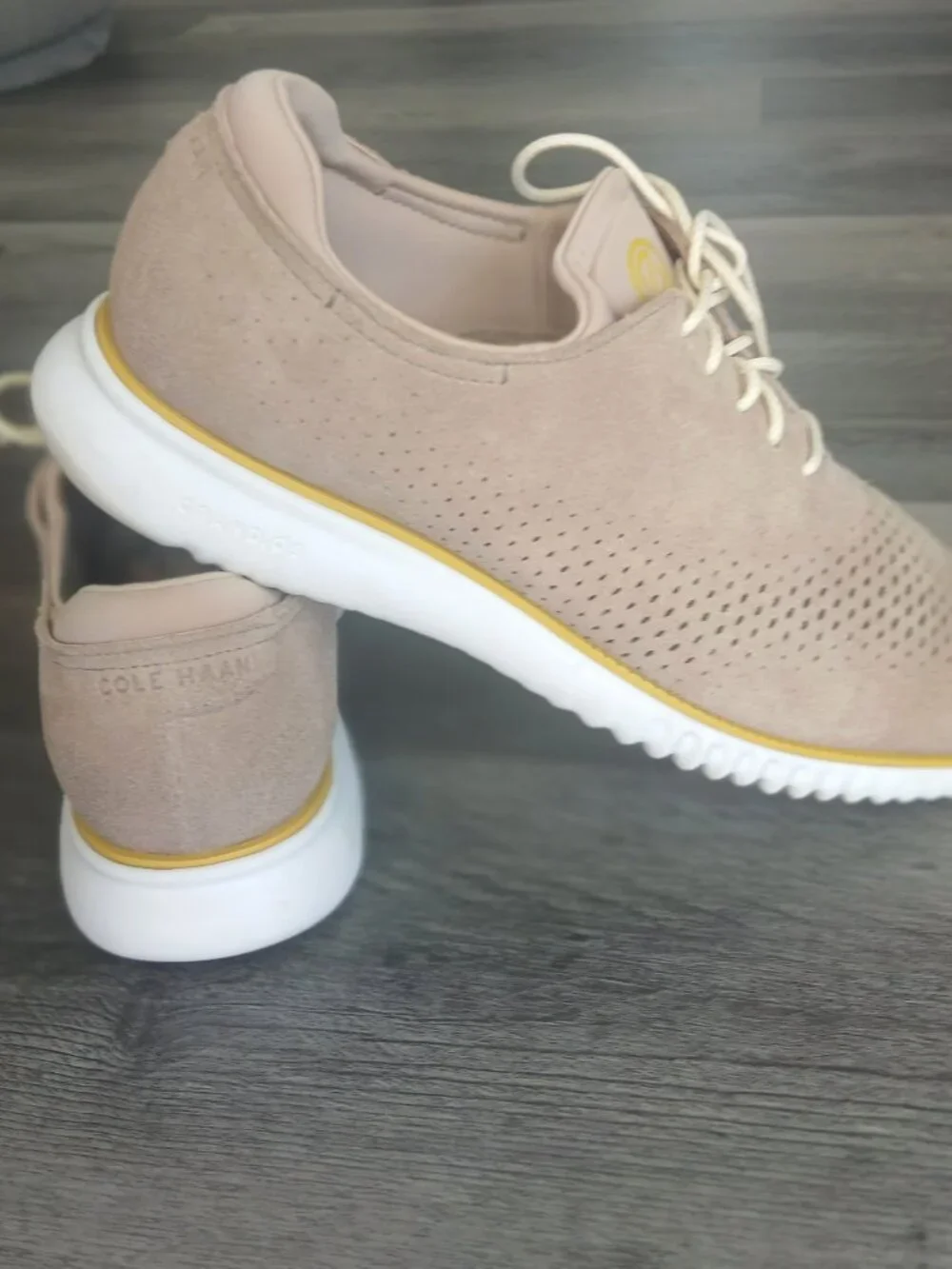Cole Haan ZeroGrand Men’s Suede Wingtip Oxford Shoes Beige 10.5M